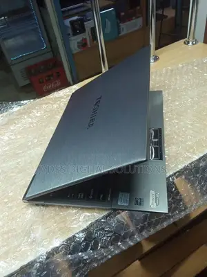 Laptop Toshiba Portege Z930 3GB Intel Core I5 SSD 128GB