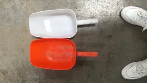 Feeds Scooper