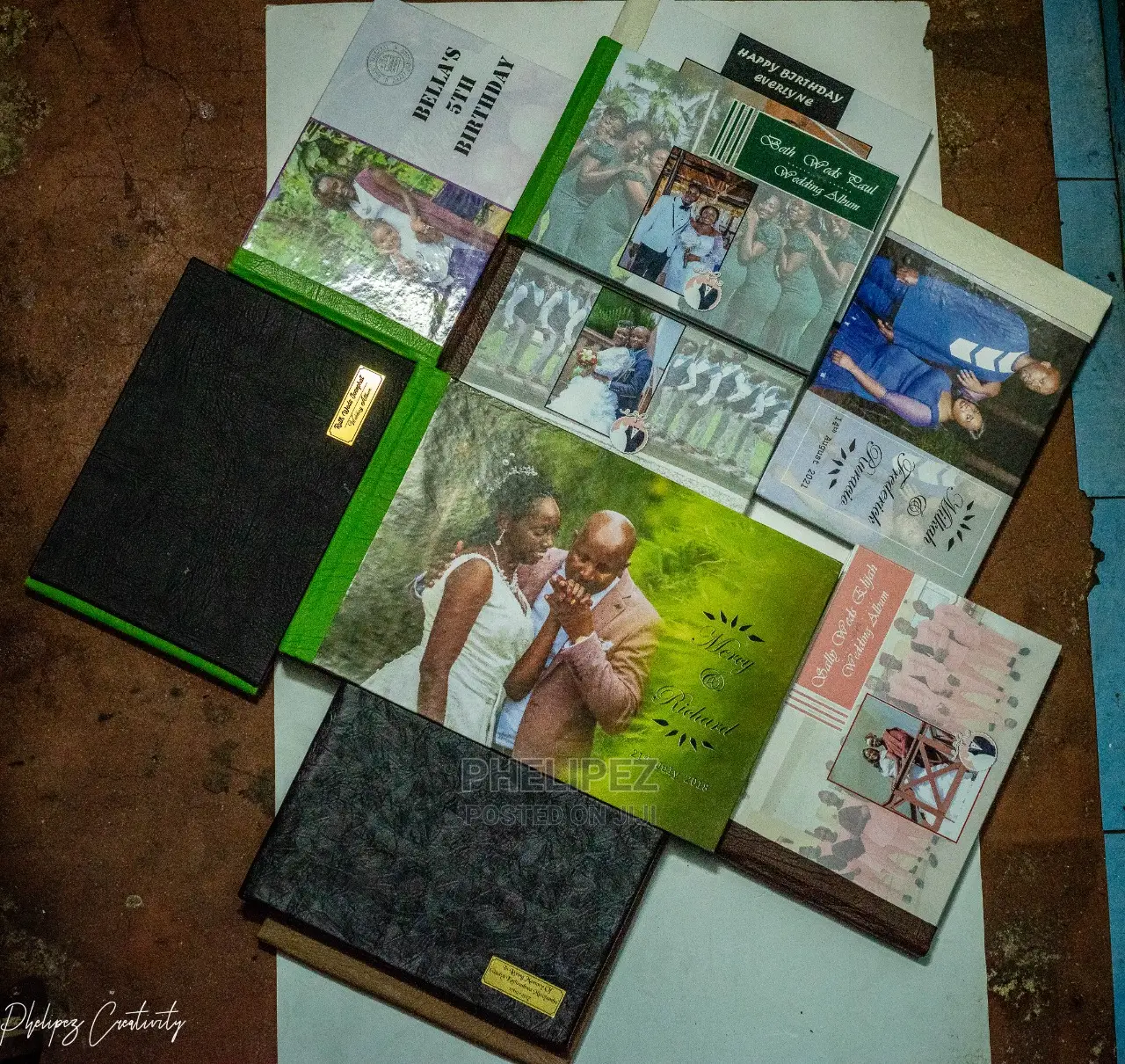 Photobooks / PHOTOALBUMS