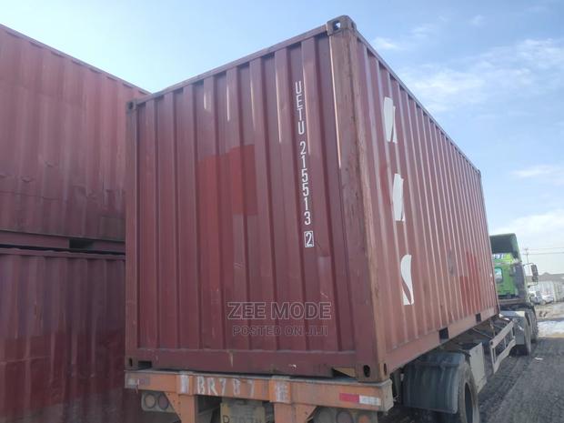 Shipping Containers for Sale - CW - main view