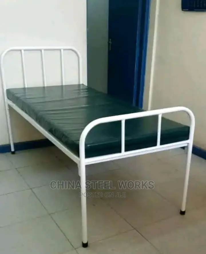Institution / Hospital Bed