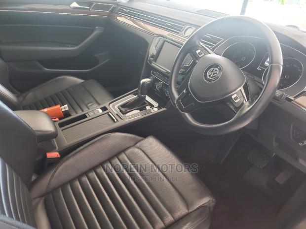 Volkswagen Passat 2015 Blue - thumbnail 11