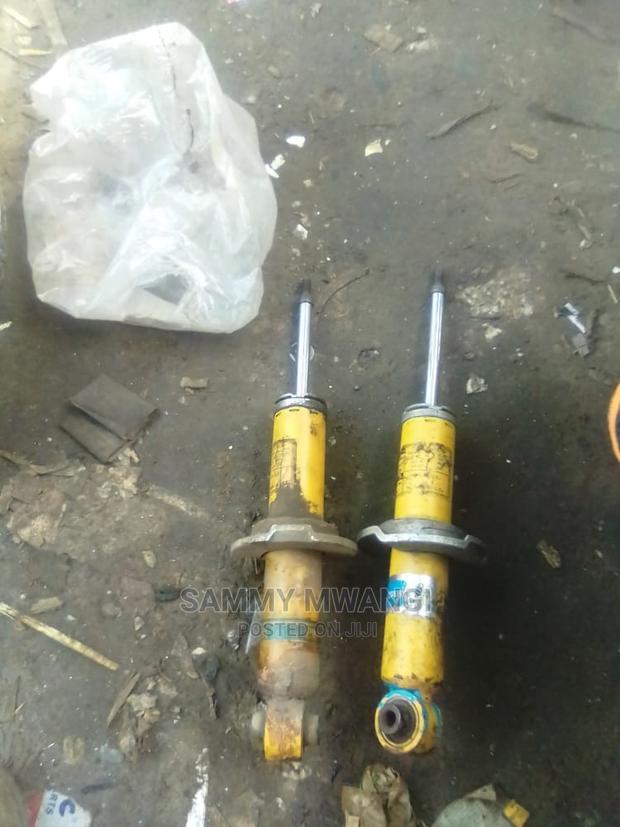 Subaru Rear Shocks Lift - thumbnail 2