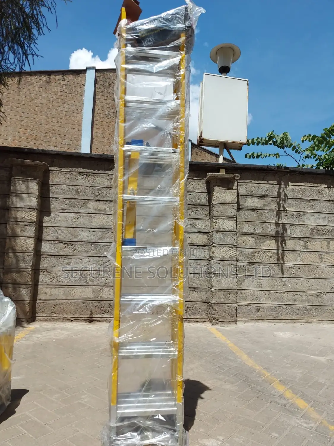 Fibreglass Multipurpose Ladder 32ft/9.8meters/4*8