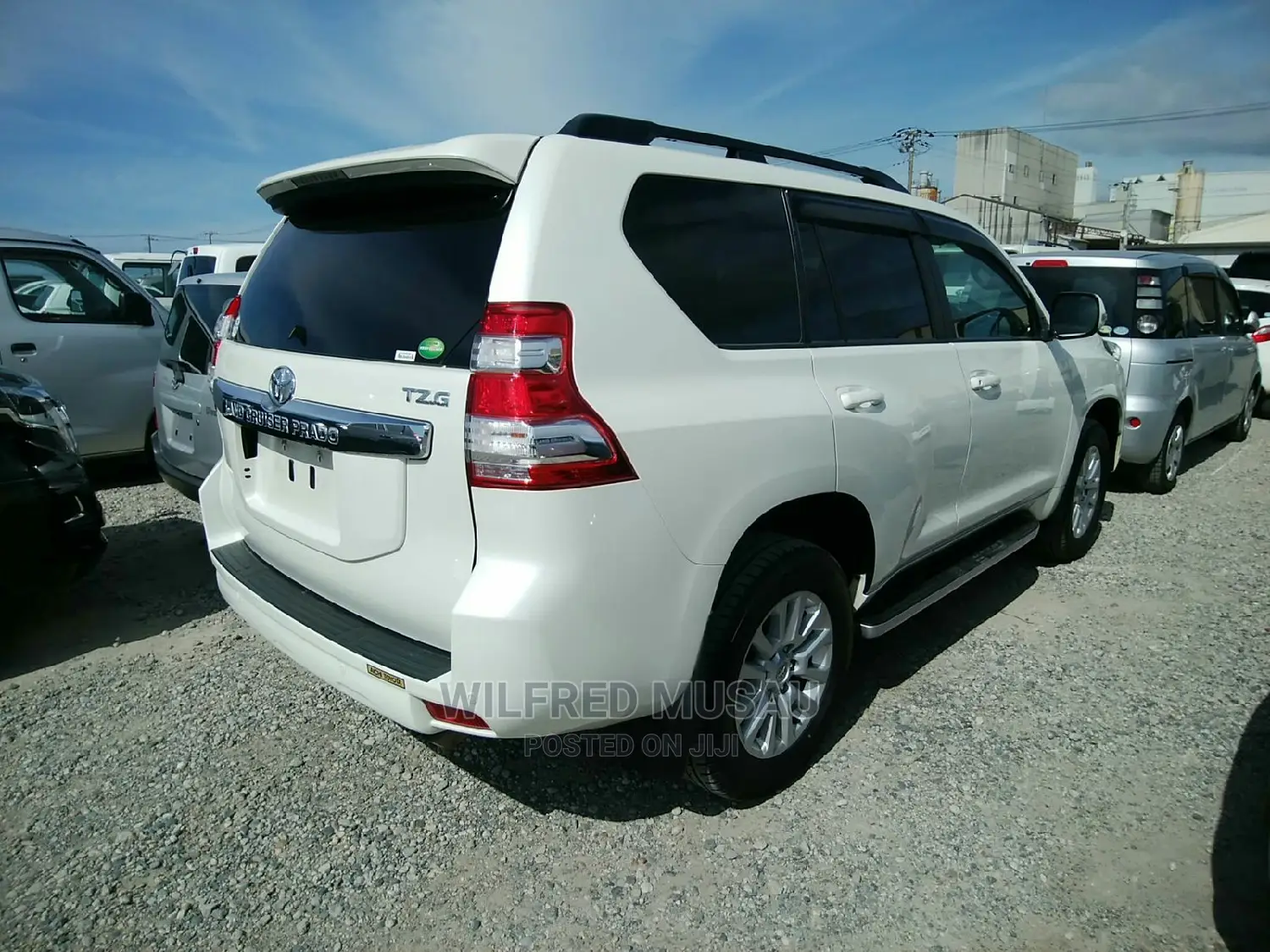 Toyota Land Cruiser Prado 2015 White