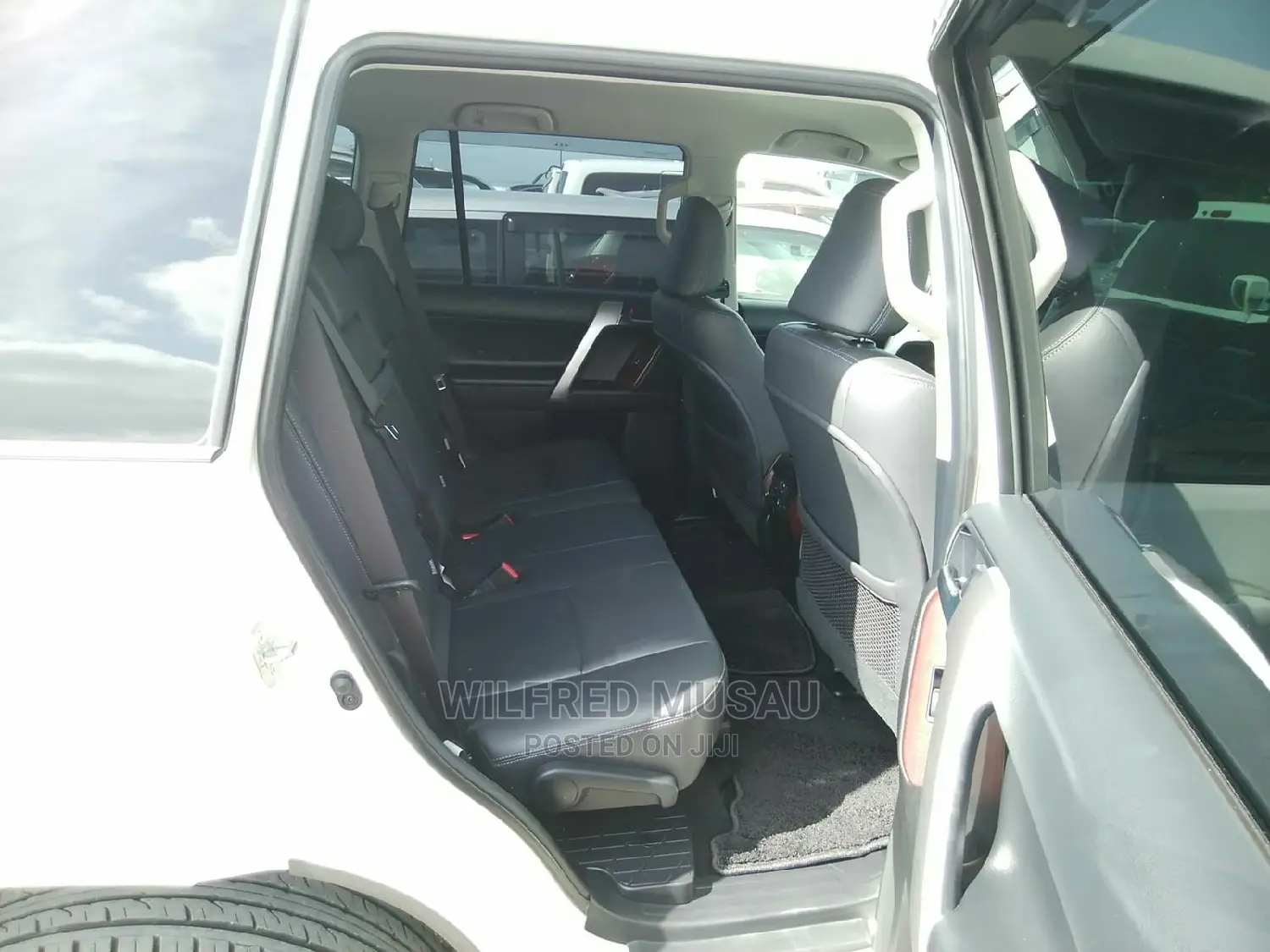 Toyota Land Cruiser Prado 2015 White