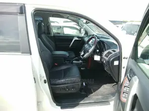 Toyota Land Cruiser Prado 2015 White