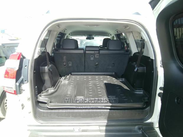 Toyota Land Cruiser Prado 2015 White - thumbnail 7