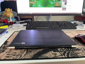 Laptop Toshiba Portege X30 8GB Intel Core I7 HDD 1T