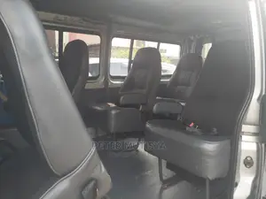 Toyota HiAce 2012 Silver