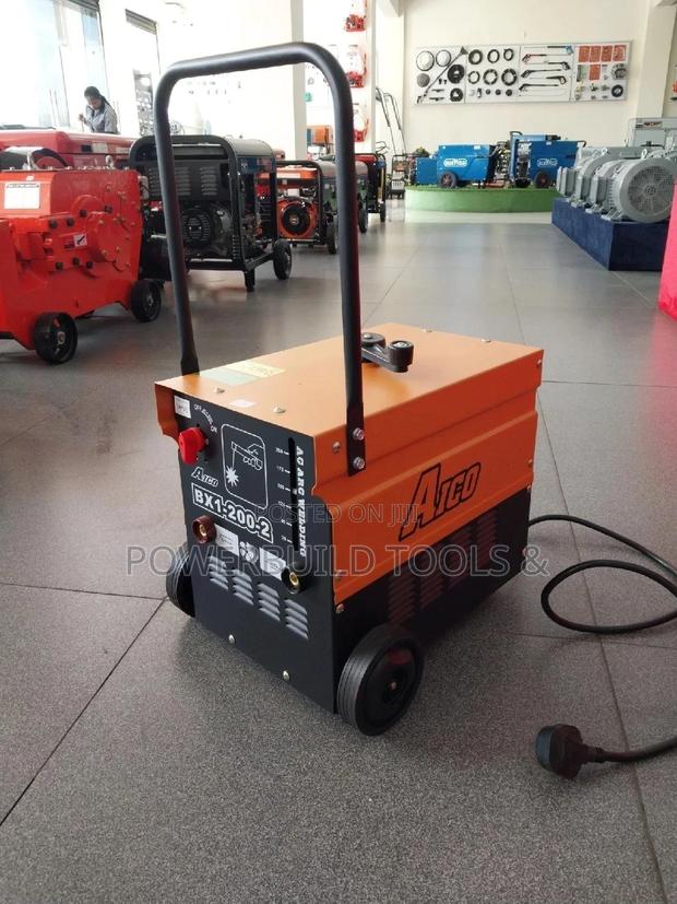 Arc Welder 200amps - thumbnail 2