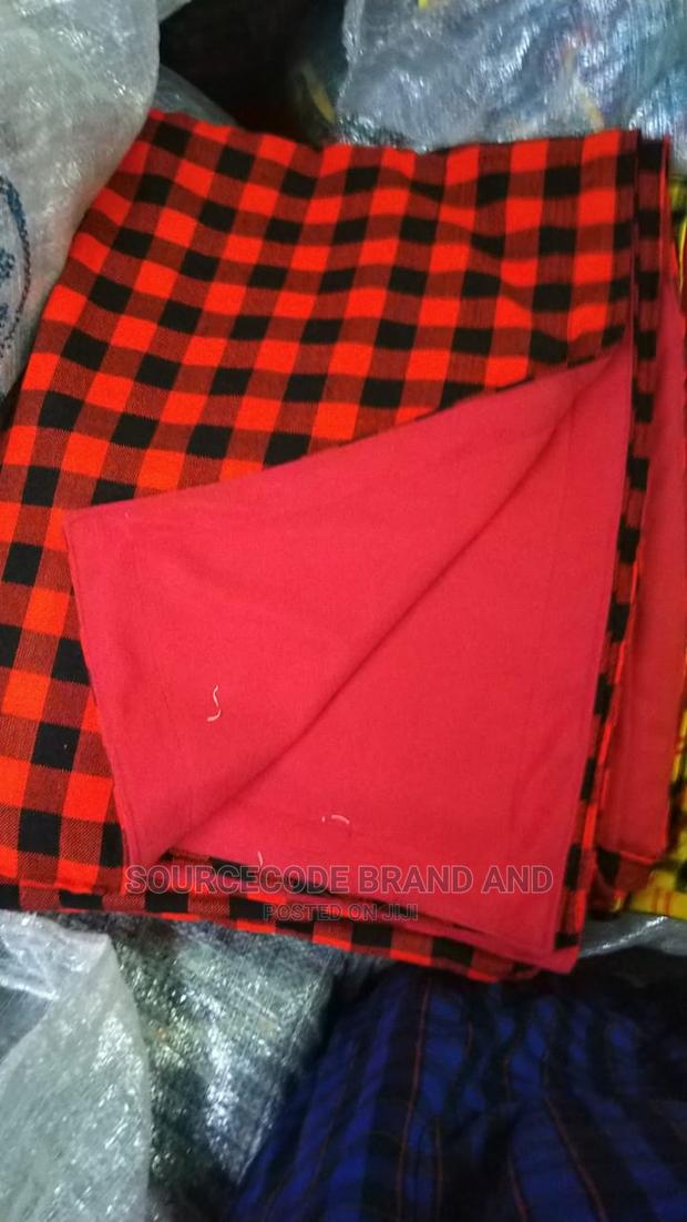 Branded Quality Heavy Maasai Blankets - thumbnail 5