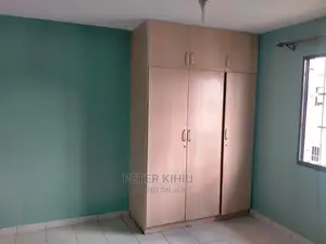 3bdrm Apartment in Nyayo Embakasi for sale