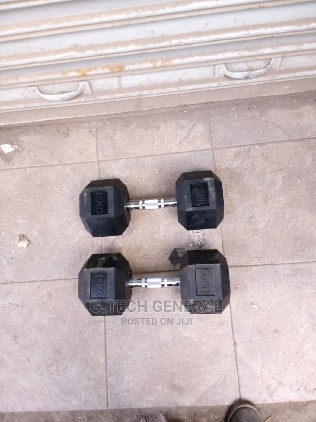 15 Kgs Hexagonal Dumbbells.