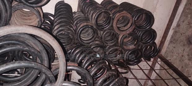 Heavy Duty Springs for Wll Cars - thumbnail 3