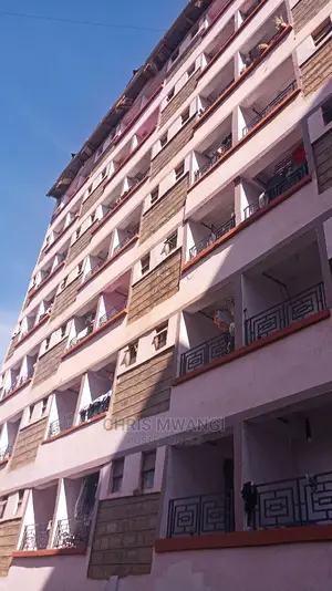 1bdrm Block of Flats in Kinoo, Regen for Sale