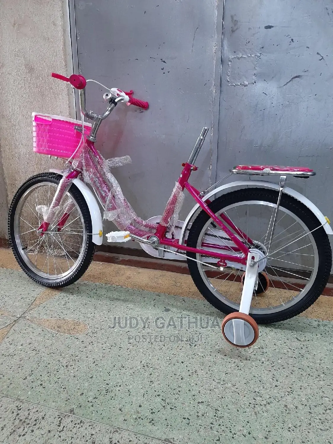 Pink Bike 20"