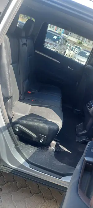 Toyota Kluger 2016 Gray