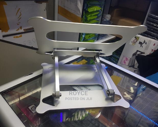 Universal Foldable Laptop Stand - thumbnail 4