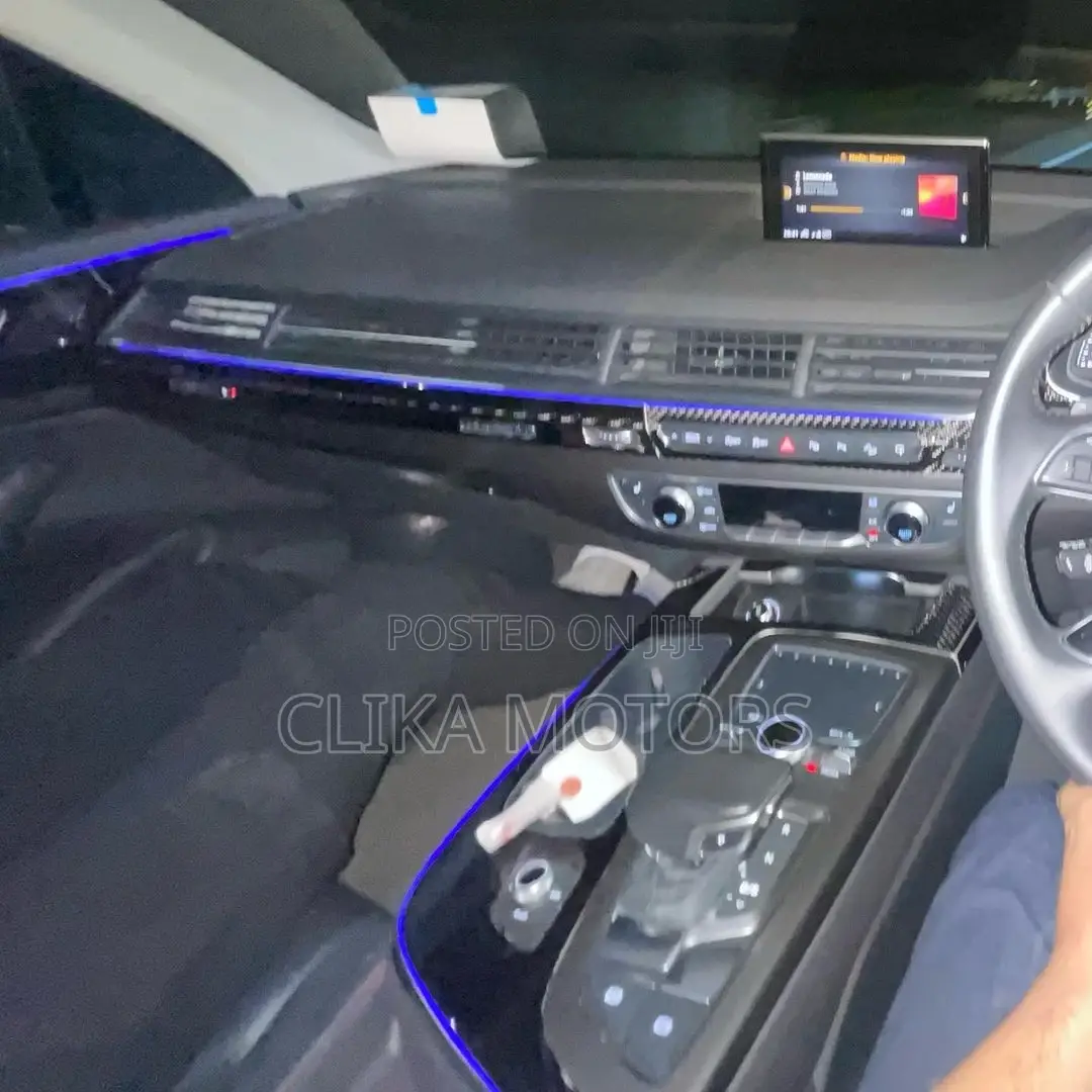 Audi Q7 2016 Black