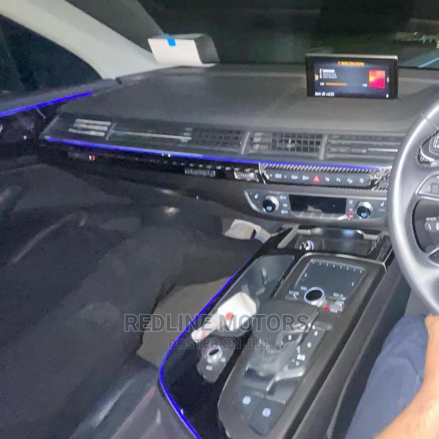 Audi Q7 2016 Black - thumbnail 2