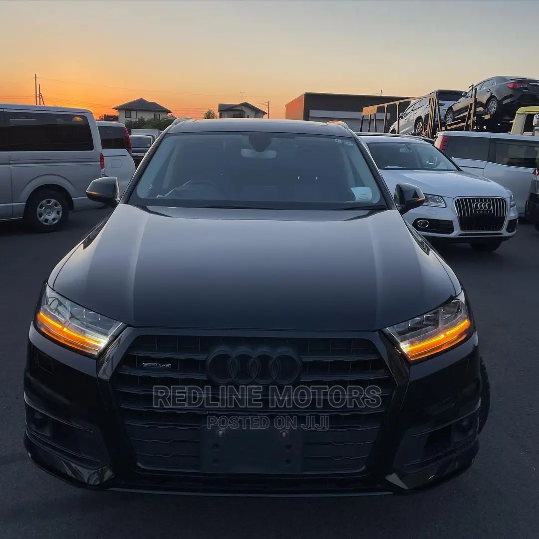 Audi Q7 2016 Black