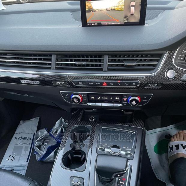 Audi Q7 2016 Black - thumbnail 4