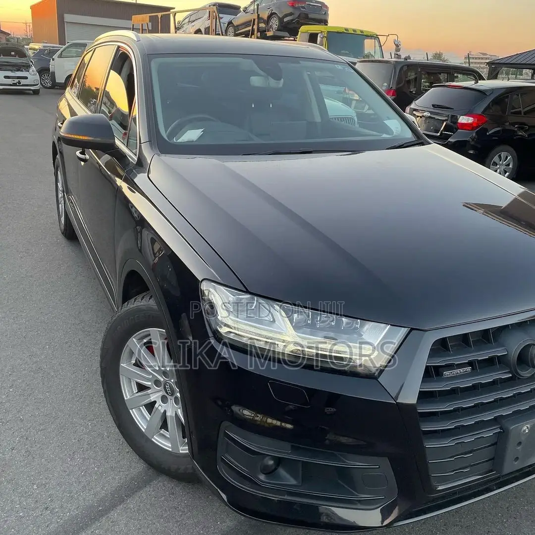 Audi Q7 2016 Black