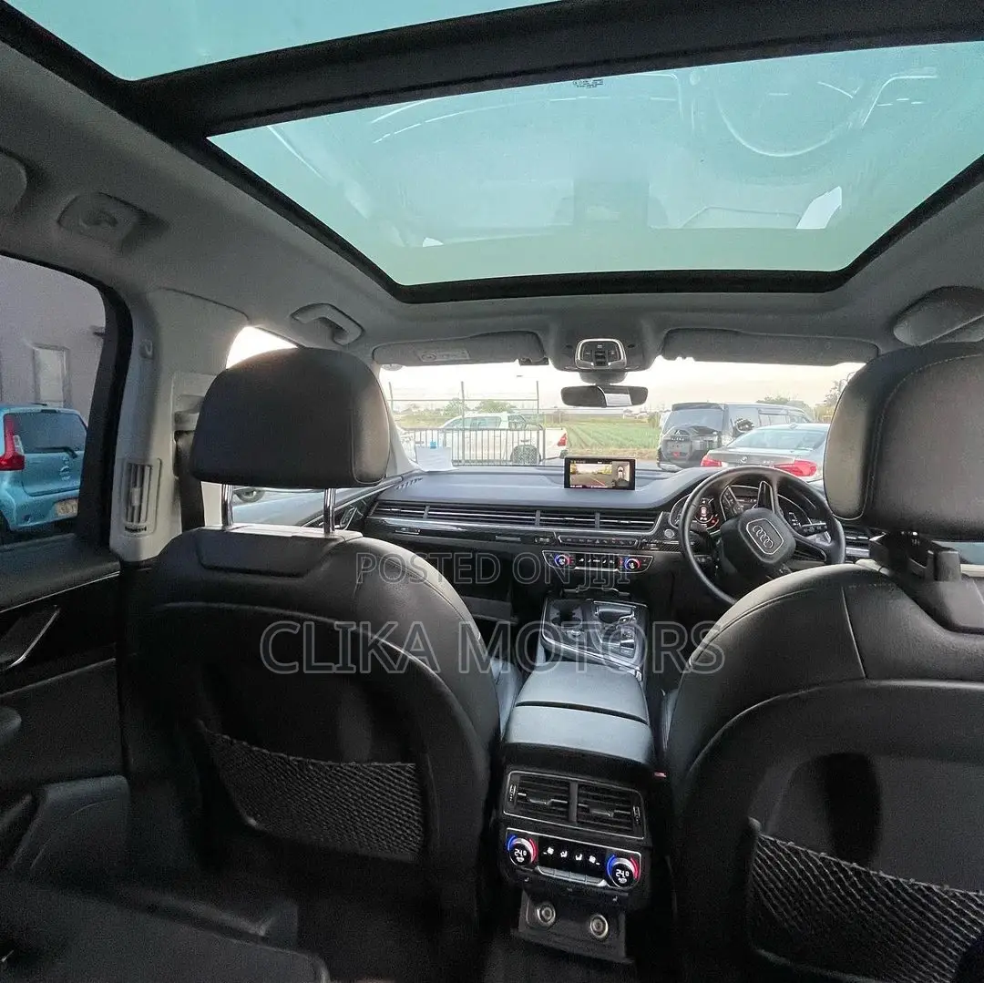 Audi Q7 2016 Black