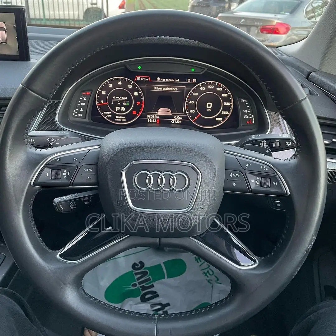 Audi Q7 2016 Black