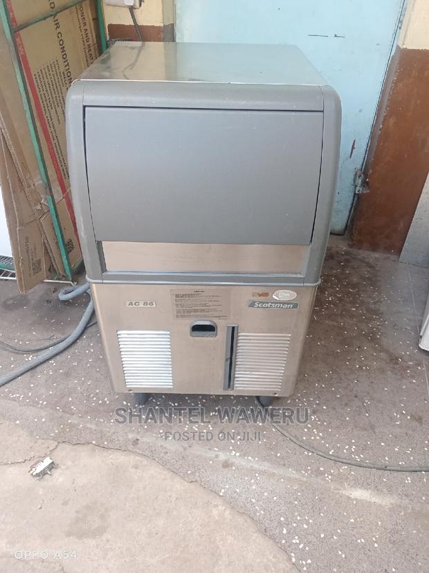 Commercial Ice Maker - main view