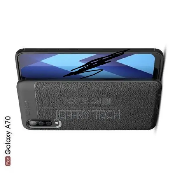 Auto Focus Case for Samsung Galaxy A70 - Black