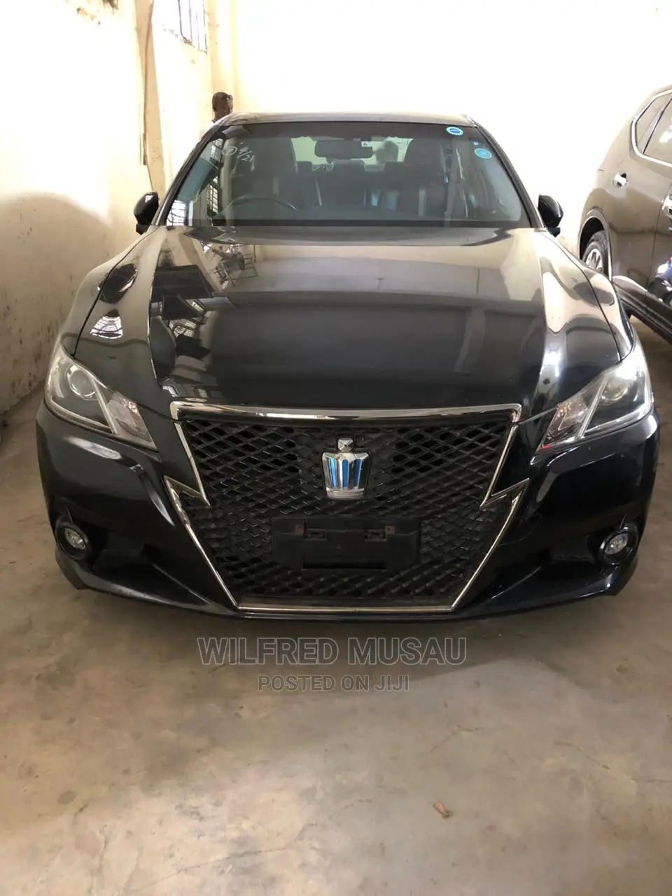 Toyota Crown 2015 Black