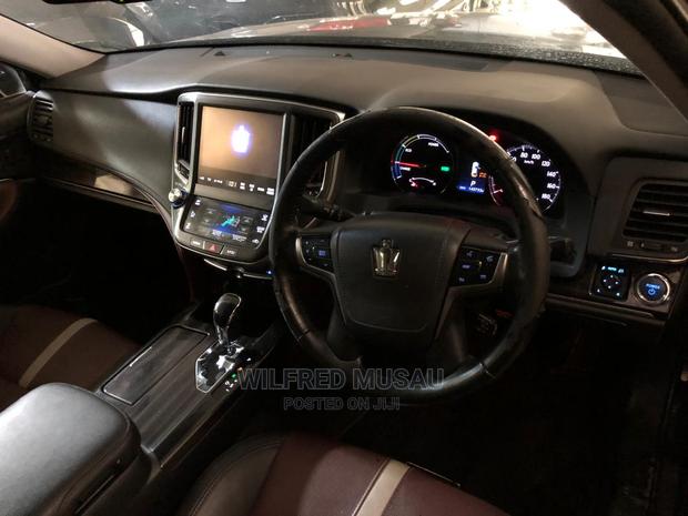 Toyota Crown 2015 Black - thumbnail 6