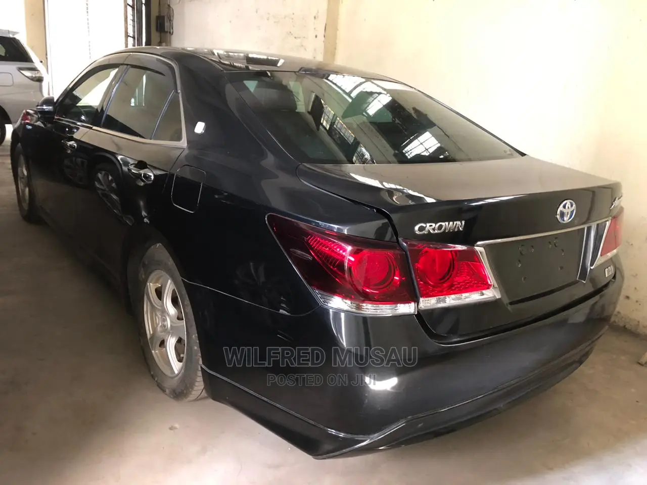Toyota Crown 2015 Black