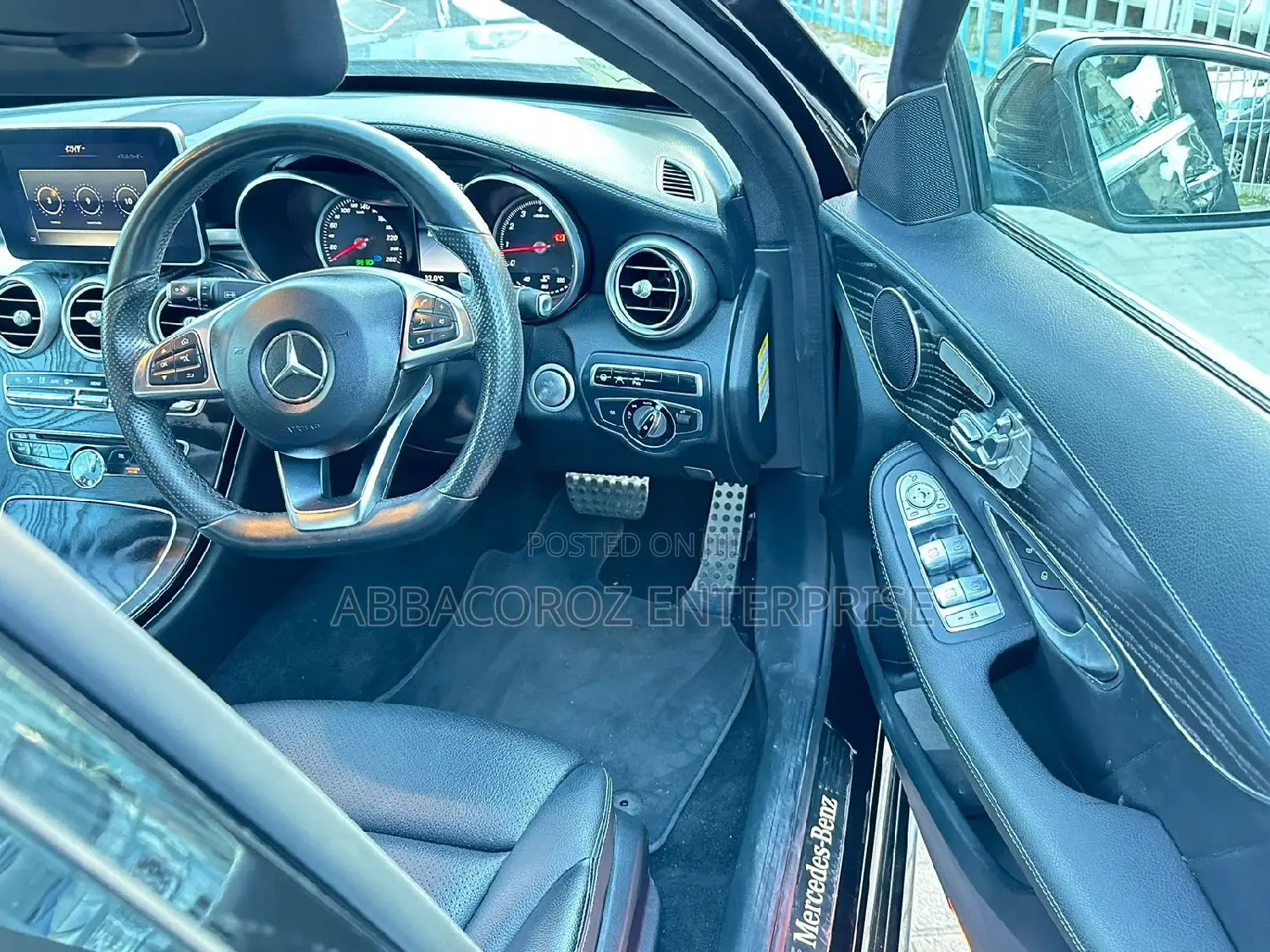 Mercedes-Benz C200 2015 Black