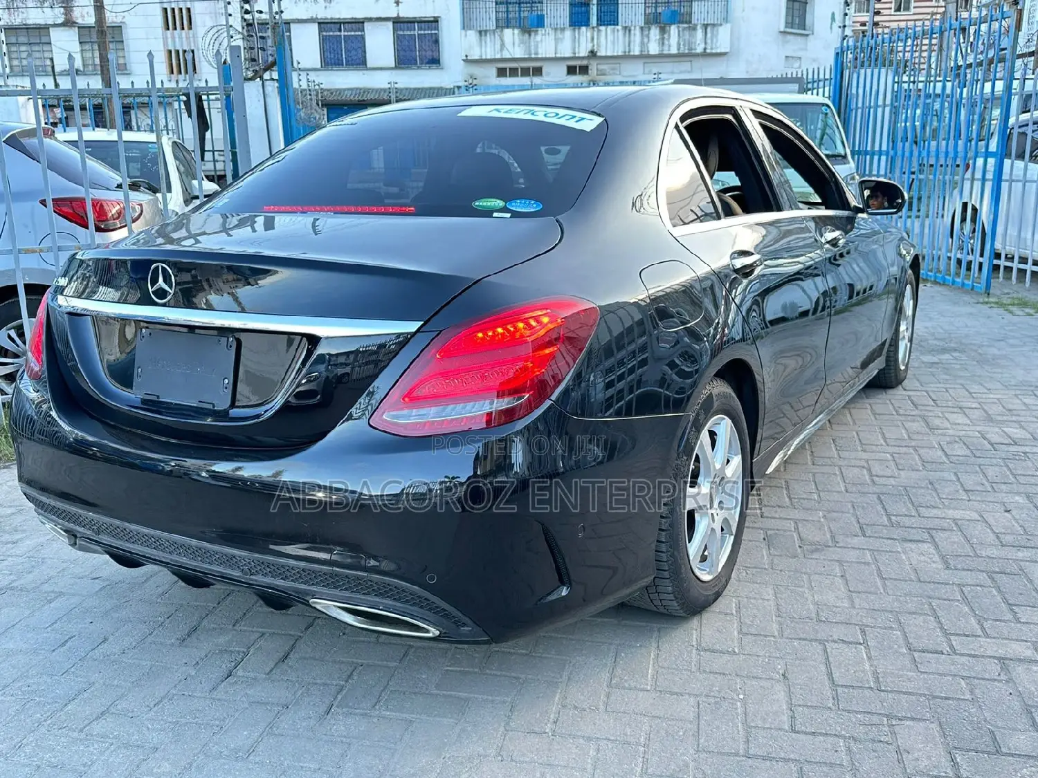 Mercedes-Benz C200 2015 Black