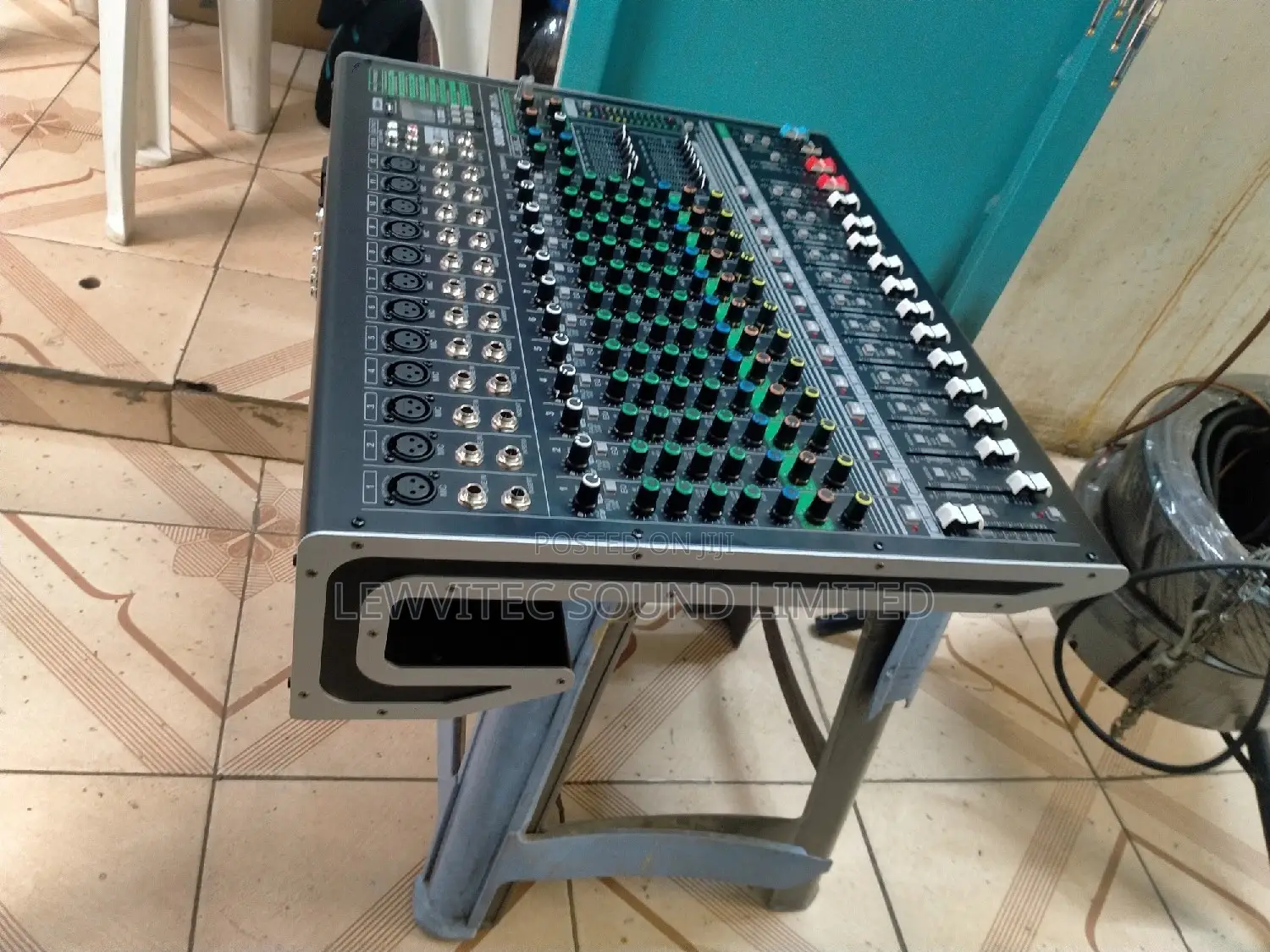 Proffessional Mixer