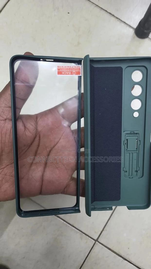 Samsung Z Fold 4 5G Magnetic Hinge Case - thumbnail 2