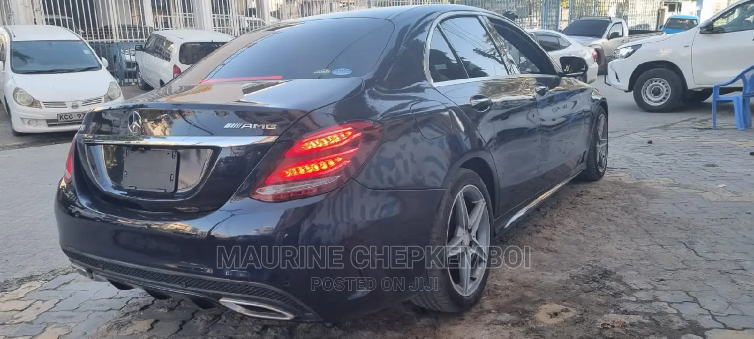 Mercedes-Benz C-Class 2016 Blue