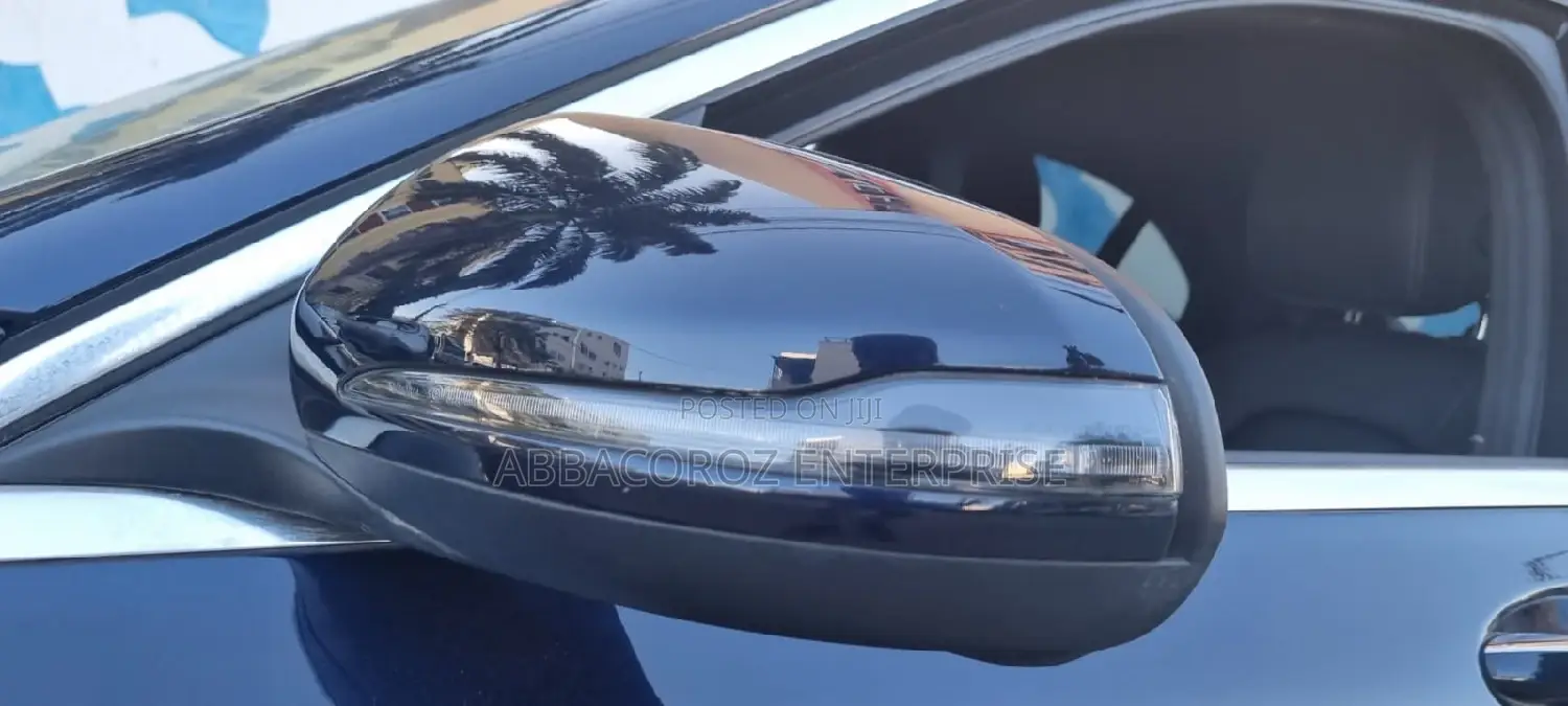 Mercedes-Benz C-Class 2016 Blue