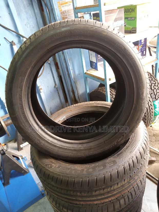 225/50r17 Bridgestone Tyre - thumbnail 3