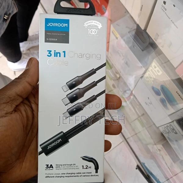 Joyroom 3in1 Short Cable USB Cable - Lightning / USB Type C - main view