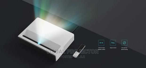 Mi Laser Projector 150" Ultra Short Throw Projector - thumbnail 2