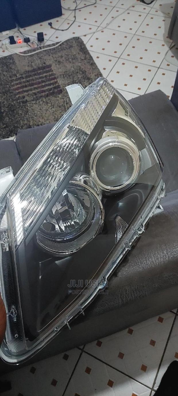 Isuzu Dmax Headlights - main view