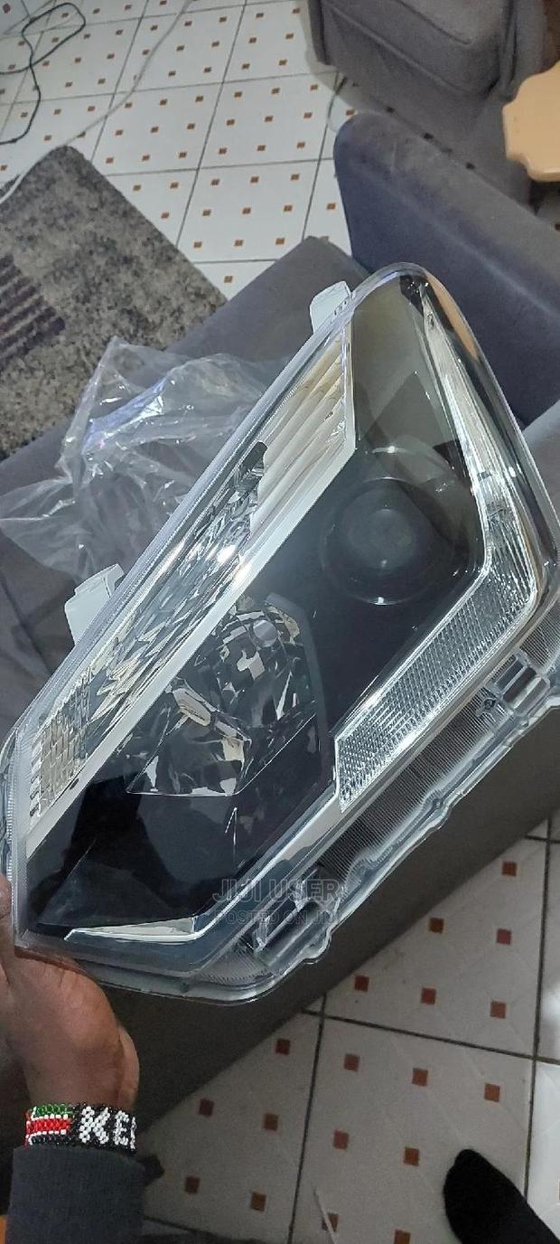 Isuzu Dmax Headlights - thumbnail 2