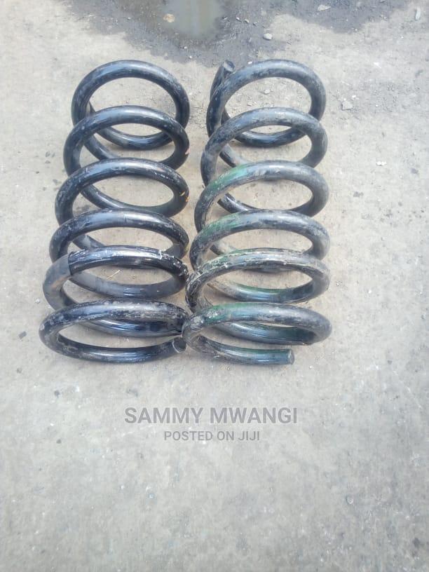 Toyota Voxy Springs - main view