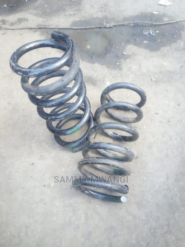 Toyota Voxy Springs - thumbnail 3