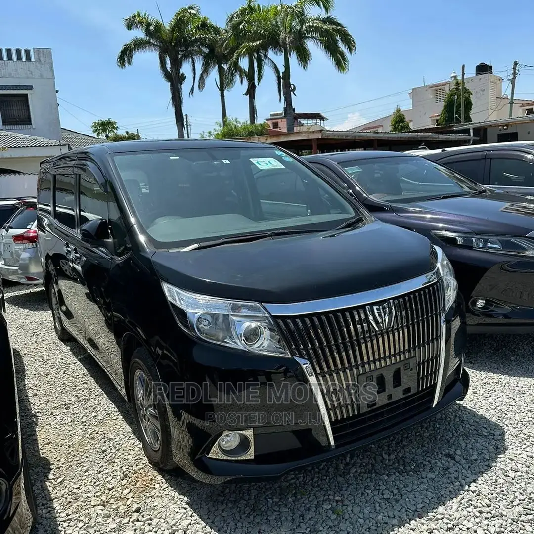 Toyota Esquire 2016 Black