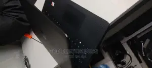 Laptop HP 15-Dy1031wm 4GB Intel Celeron HDD 500GB